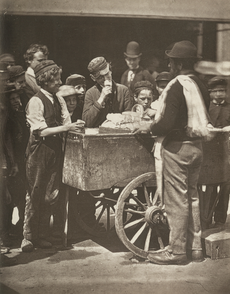 Fotó: John Thomson: Félpennys fagylalt, London, 1877 © Hulton Archive/Getty Images