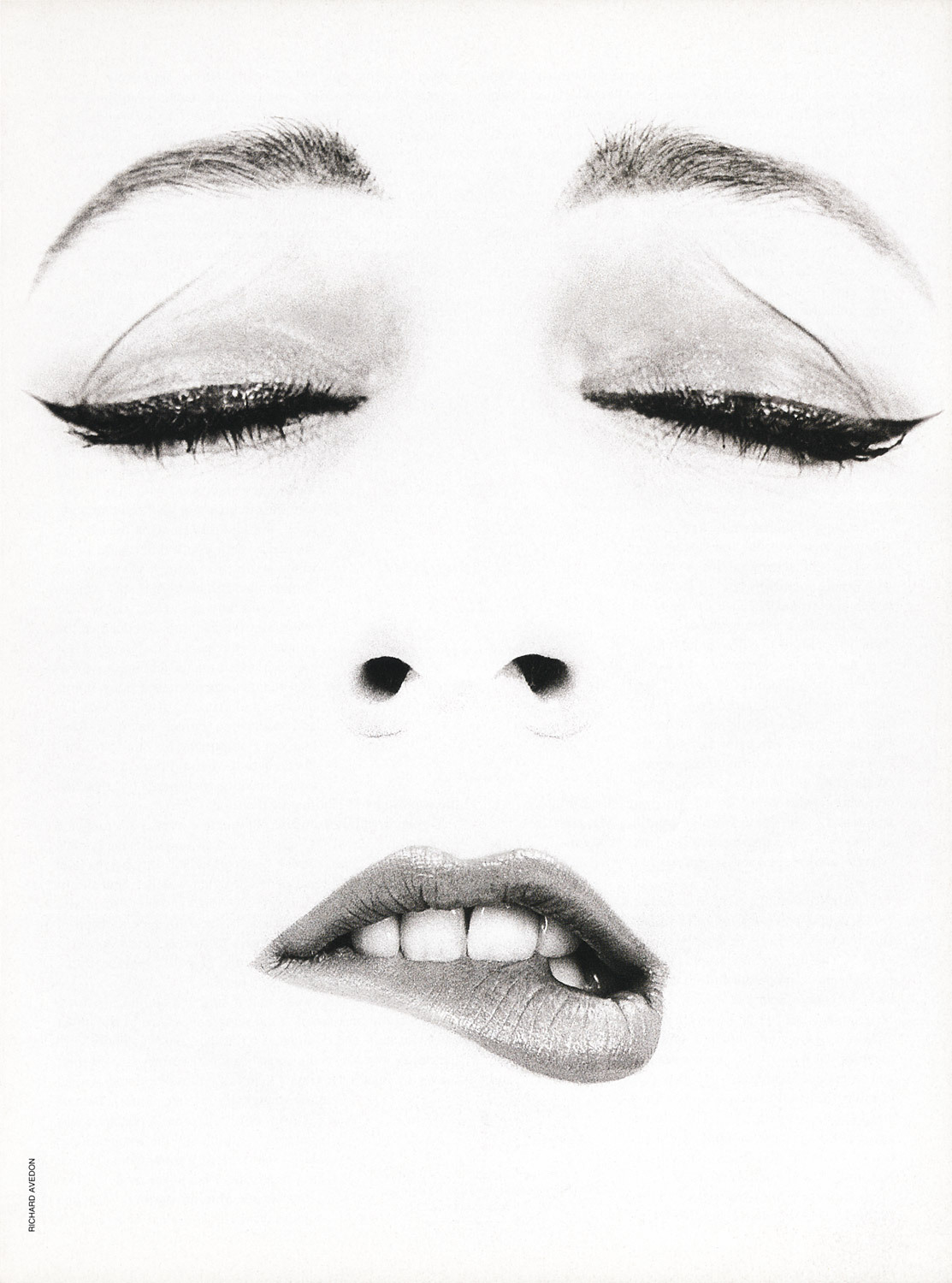 richard-avedon-dovima-close-up-1956.jpg