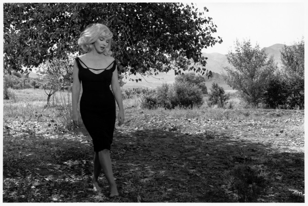 Fotó: Inge Morath: Marilyn Monroe a Misfits forgatásán, Nevada, 1960 © Inge Morath / Magnum Photos