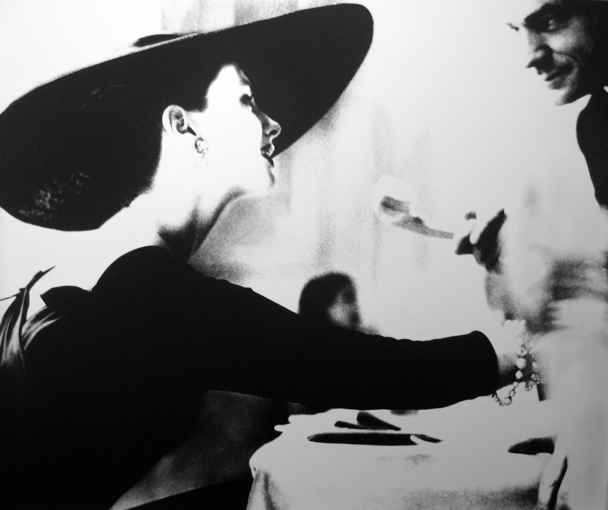 Fotó: Lillian Bassman:  ‘The V-Back Evenings‘, Dress by Trigere, Suzy Parker, New York, Harper‘s Bazaar, July 1955 