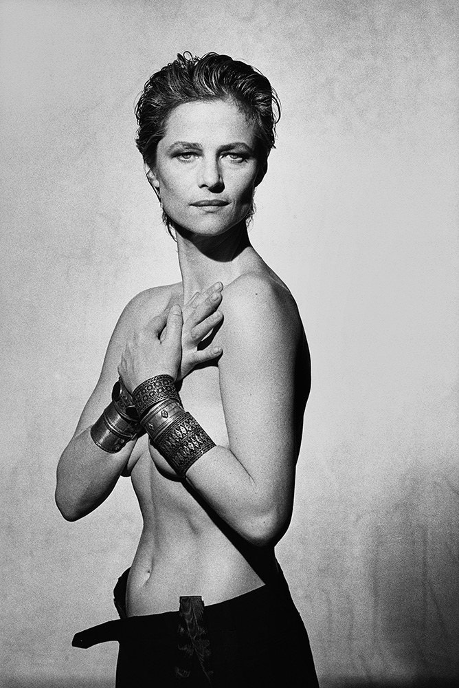 Fotó: Peter Lindbergh: Charlotte Rampling, Paris, 1987 © Peter Lindbergh (All photos courtesy of the Peter Lindbergh Foundation)