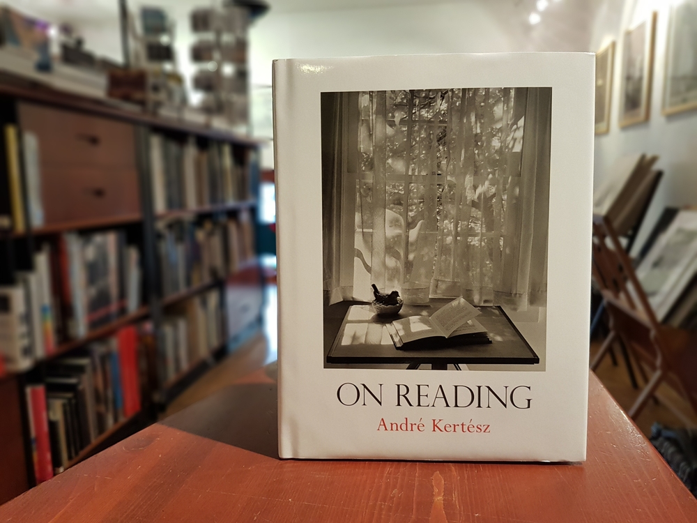 André Kertész: On Reading