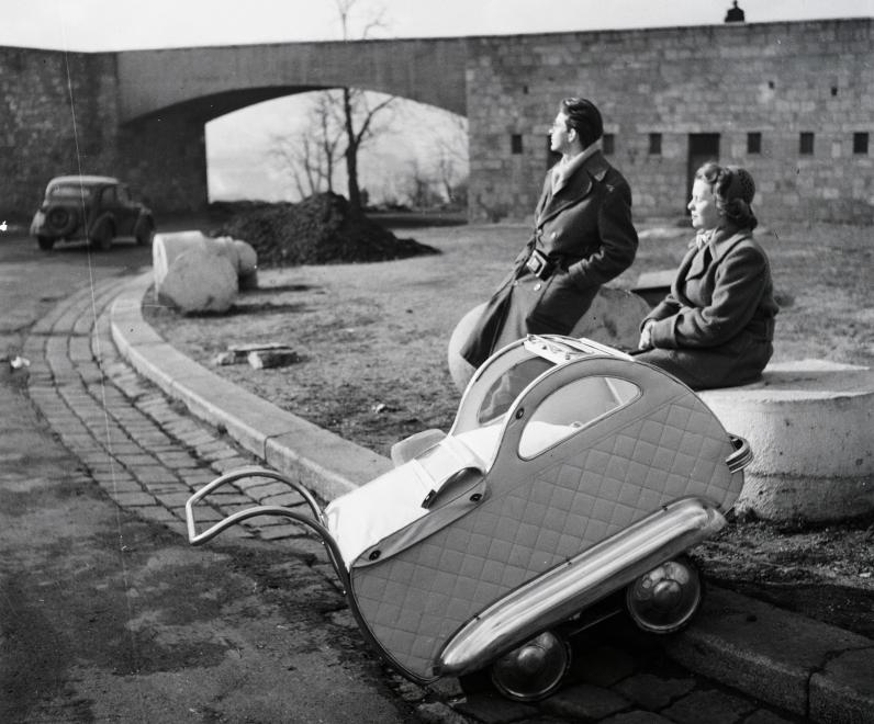 Fotó: Kotnyek Antal: Budapest, Fehérvári kapu, 1955 © Fortepan