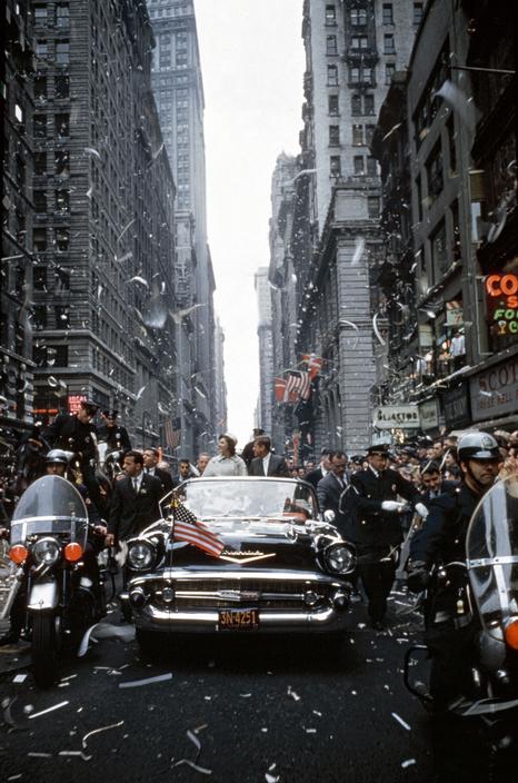 USA. New York City. 1960. Senator John F. KENNEDY and Jacqueline KENNEDY campaign during a ticker tape parade in Manhattan.jpg