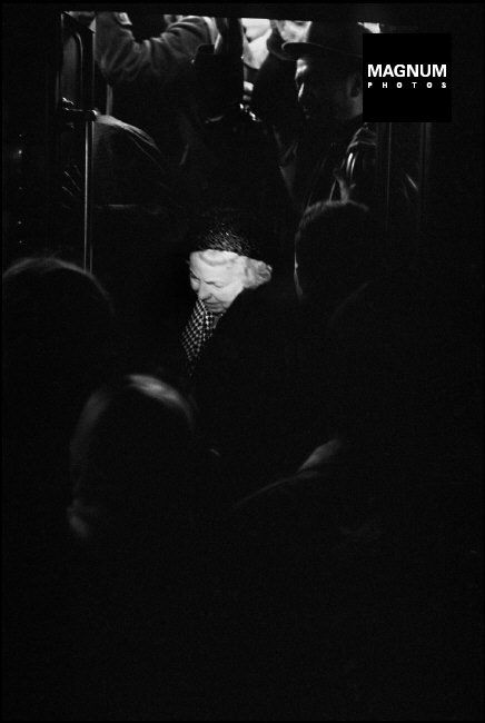 Fotó: René Burri: New York-i áramszünet, 1965. november 9. © Rene Burri/Magnum Photos