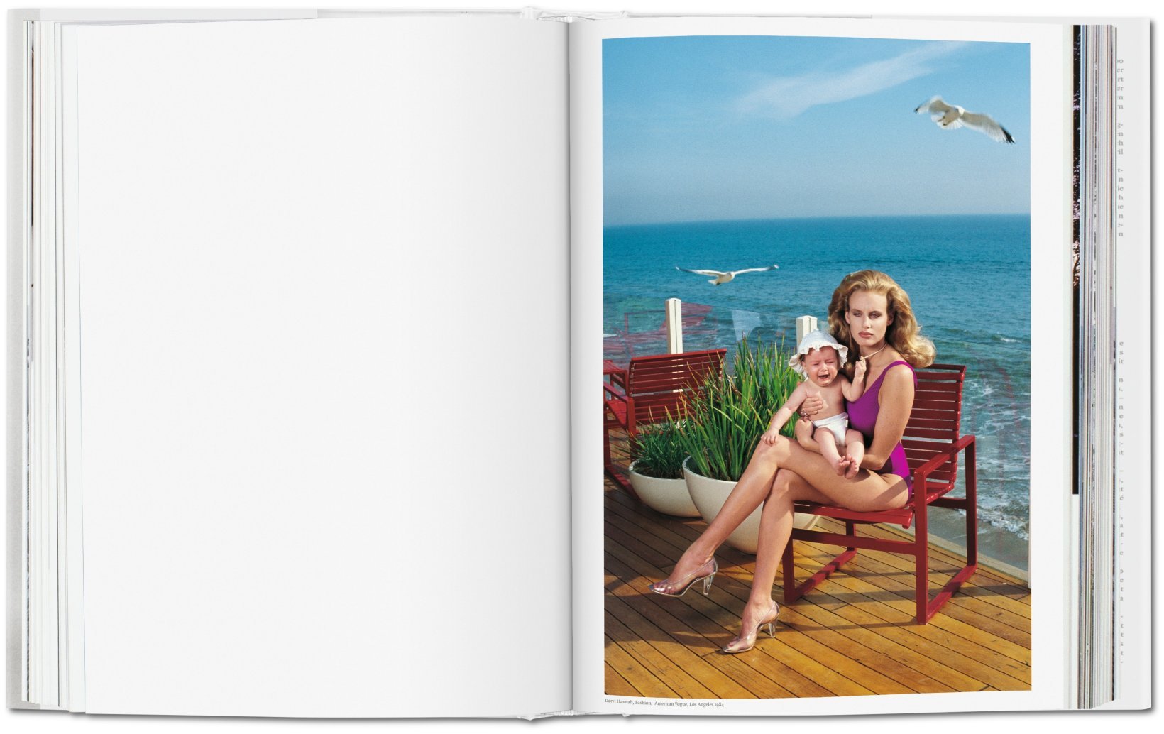 Helmut Newton. SUMO. 20th Anniversary Edition<br />taschen.com<br />A fotóalbum megrendelhető személyesen, telefonon vagy a bookshop@maimano.hu e-mail címen.