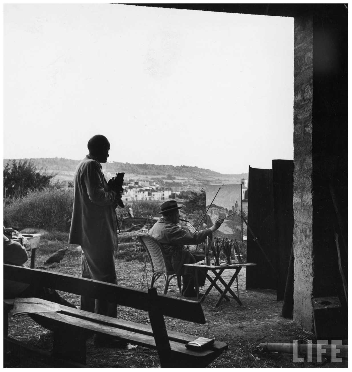 photographer-frank-scherschel-taking-pictures-of-sir-winston-churchill.jpeg