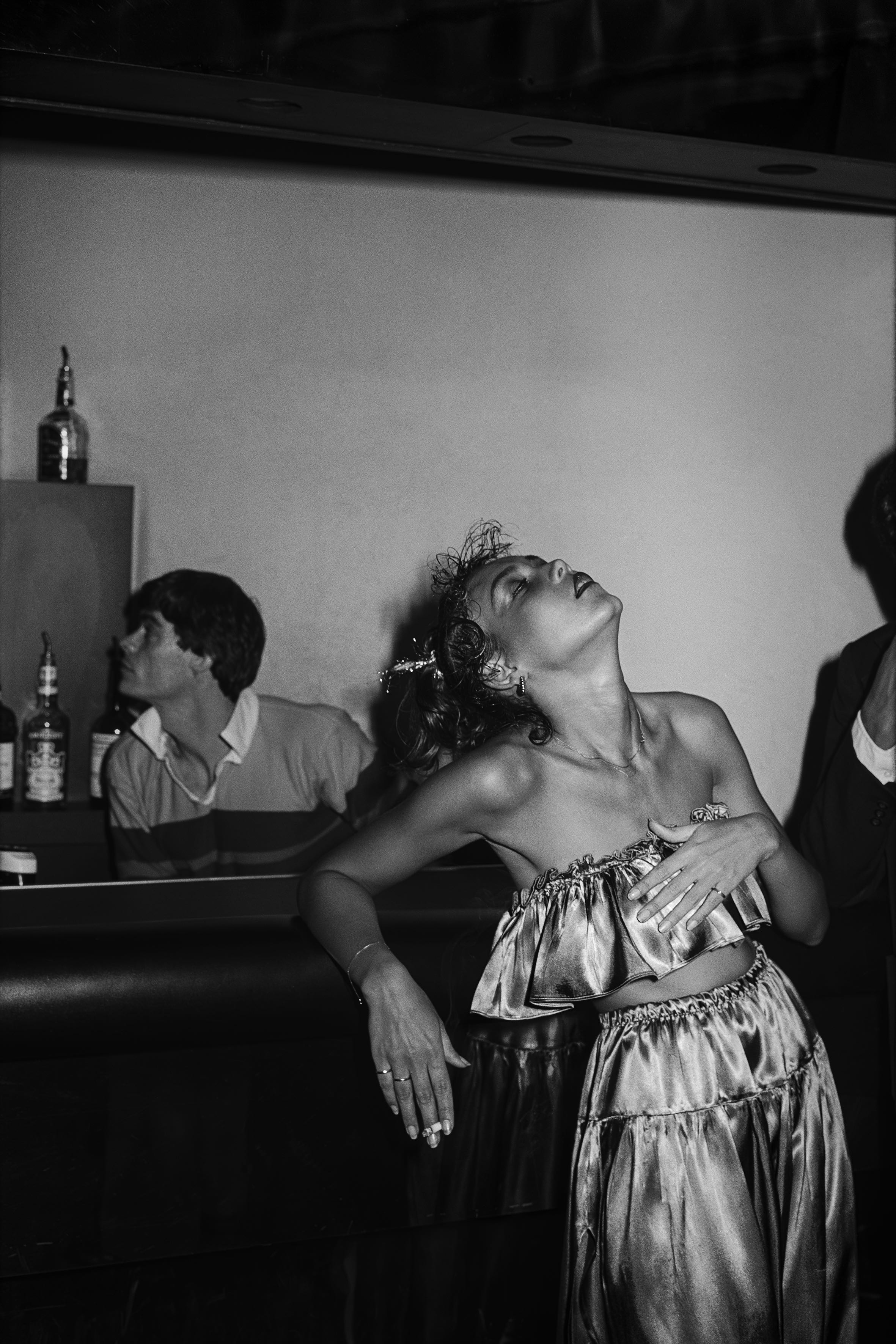 Fotó: Tod Papageorge: Studio 54, New York, 1978-80. Colección Per Amor a l’Art © Tod Papageorge / VEGAP, València, 2021