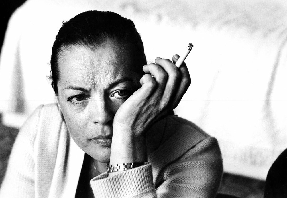 Fotó: Robert Lebeck: Romy Schneider, Quiberon, 1981 © Robert Lebeck