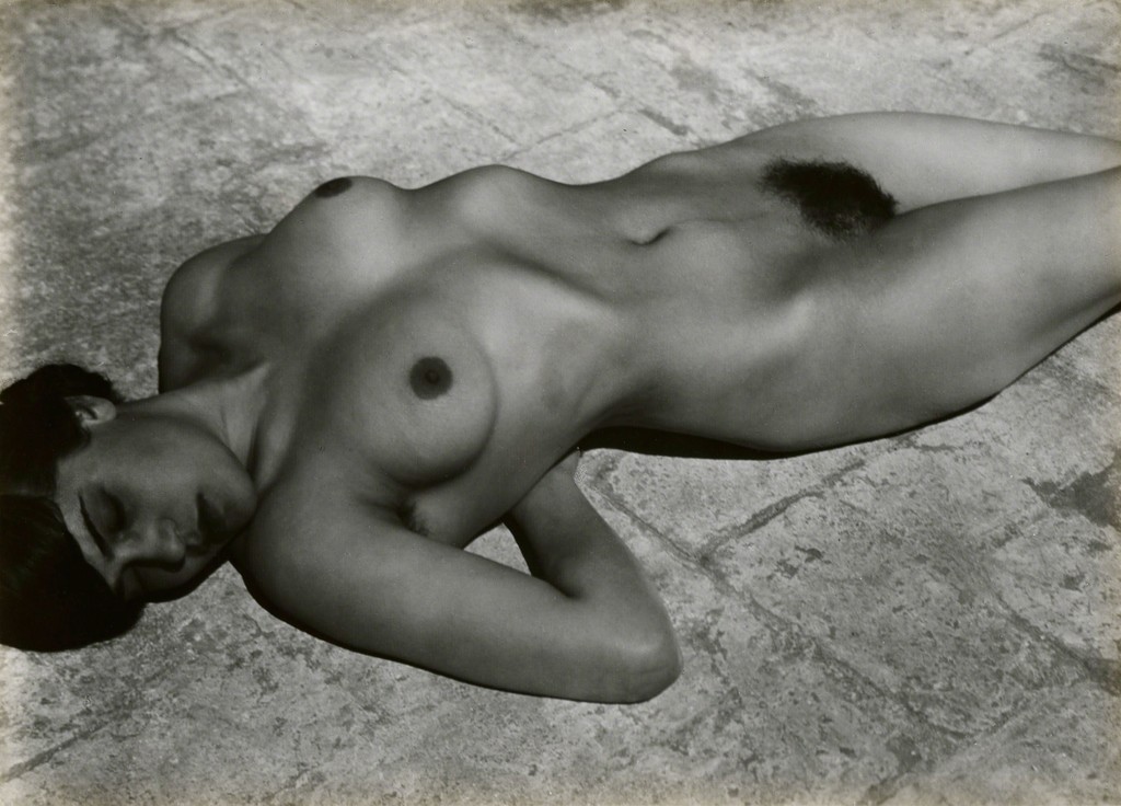 Fotó: Edward Weston: Tina Modotti, Mexico, 1923 © Weston Gallery