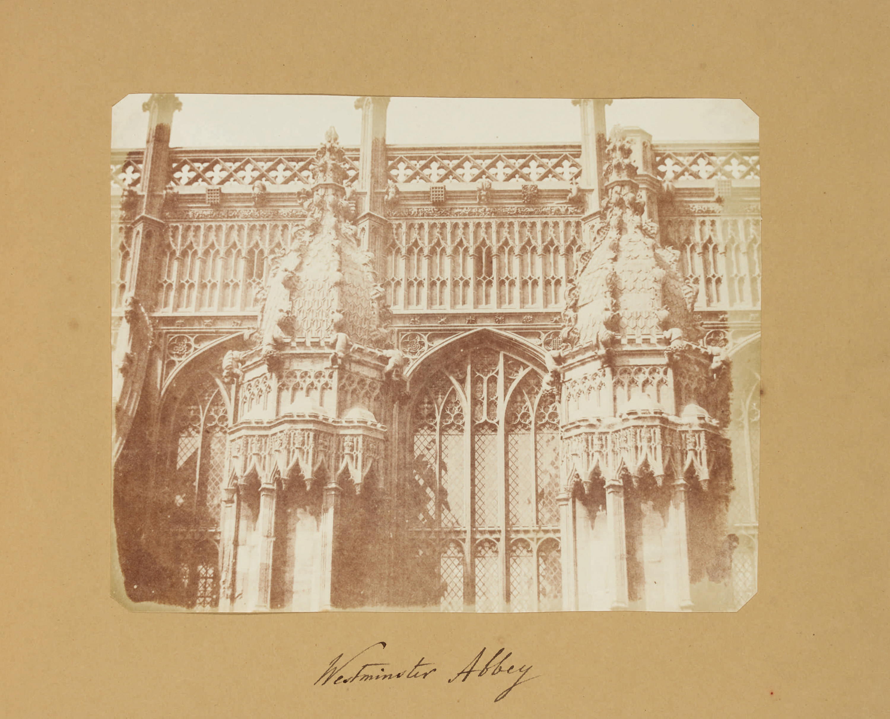 Fotó: William Henry Fox Talbot:<br />Westminster Abbey (c. 1843)<br />William Henry Fox Talbot Archive<br />Courtesy of Sotheby’s