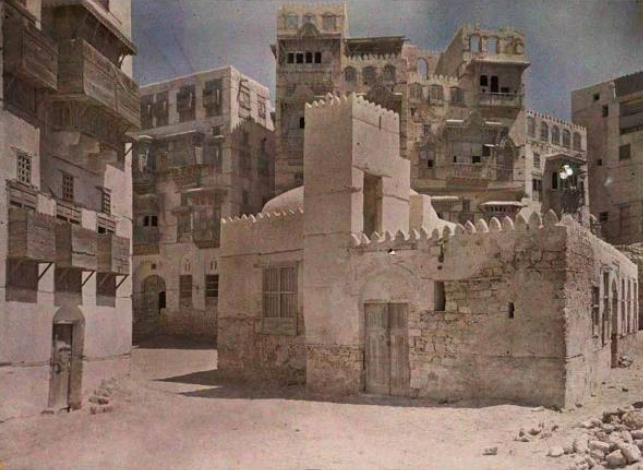 Fotó: Paul Castelnau: Mecset Dzseddában, Szaúd-Arábia, 1918. április © Wikimedia Commons