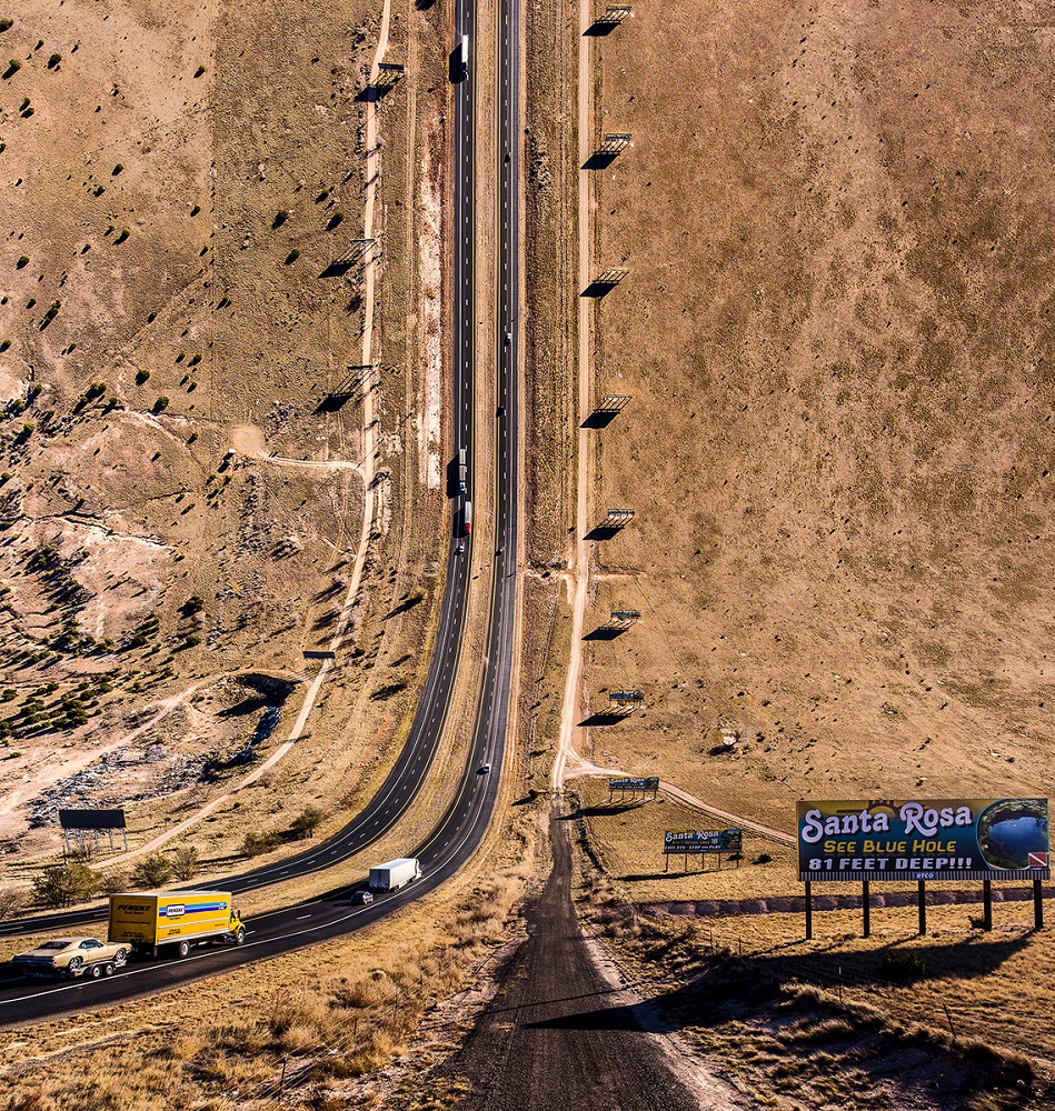 Fotó: Aydın Büyüktaş: Interstate, Részlet a Síkföld című sorozatból © Aydın Büyüktaş