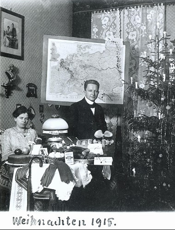 Fotó: Anna und Richard Wagner: Önarckép, 1915. karácsony © Heimatmuseum Charlottenburg