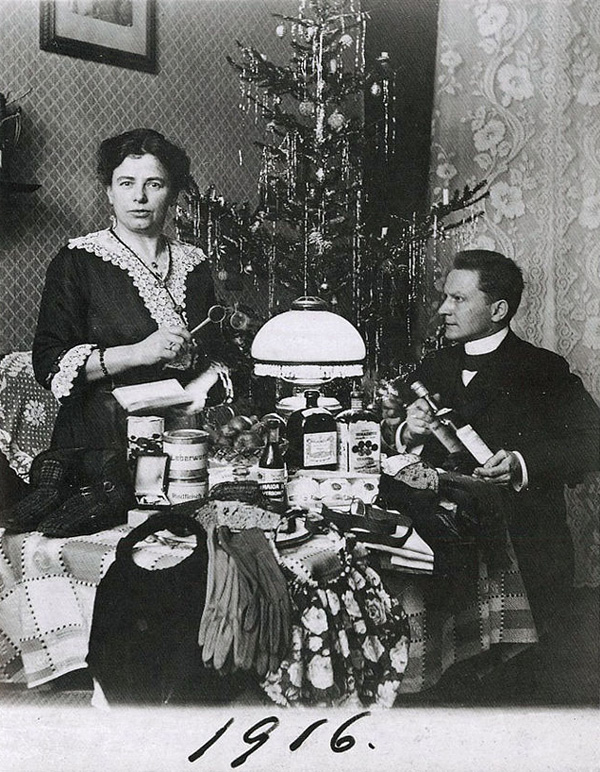 Fotó: Anna und Richard Wagner: Önarckép, 1916. karácsony © Heimatmuseum Charlottenburg