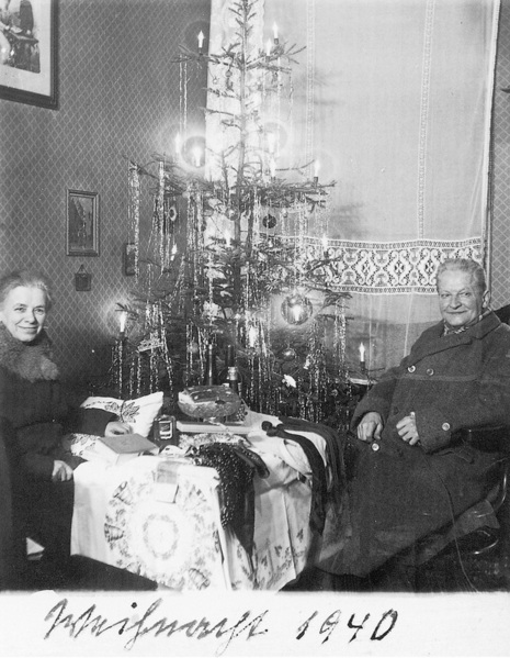 Fotó: Anna und Richard Wagner: Önarckép, 1940. karácsony © Heimatmuseum Charlottenburg