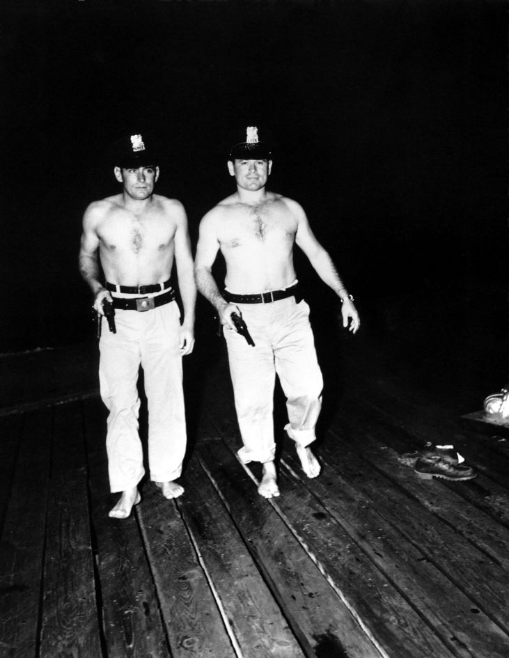 Fotó: Weegee: Éjszakai akció, 1941. július 20. © Courtesy Institute for Cultural Exchange, Germany 2018