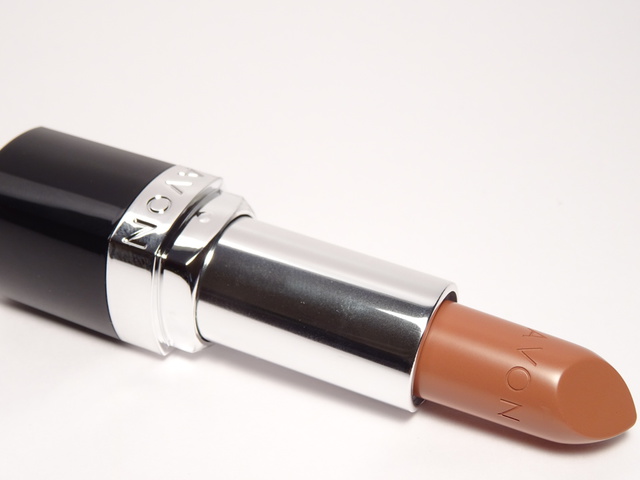 Teszt - AVON Bold színmegújító rúzs - Bare Impact