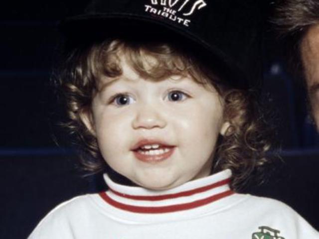 Miley Cyrus átalakulása - avagy hogy lett egy cuki kislányból egy izlésficamos fiatal nő?