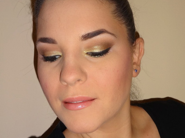 Gold and Sand makeup - Step by Step