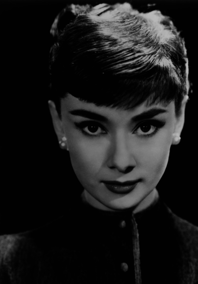 1953_Audrey_Hepburn.jpg
