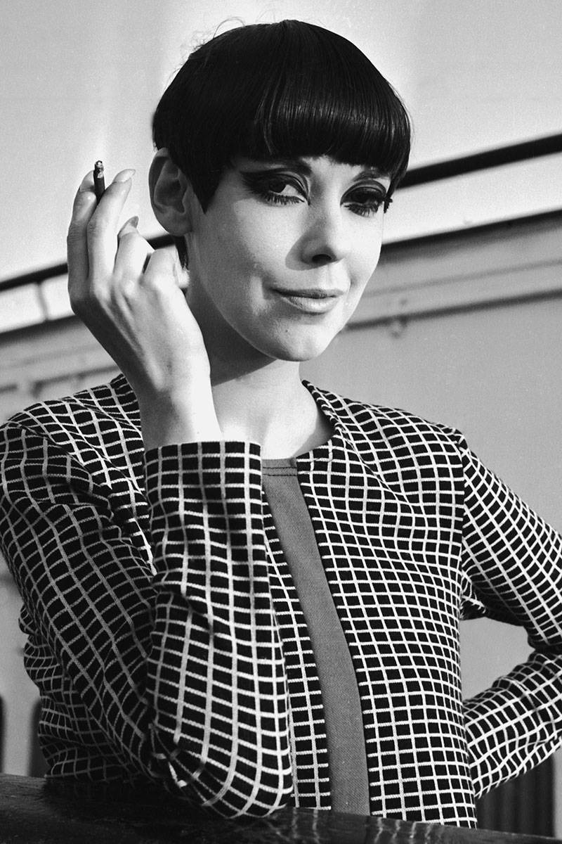 1965_Peggy_Moffitt.jpg