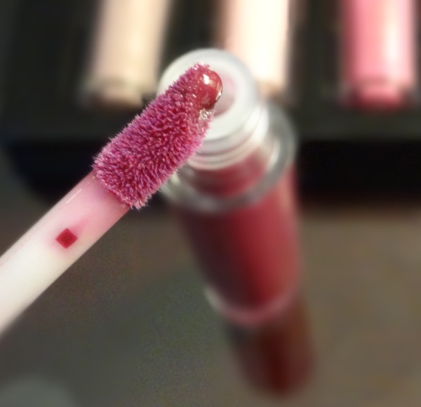 mac nocturnals lip gloss pink teszt (10).JPG