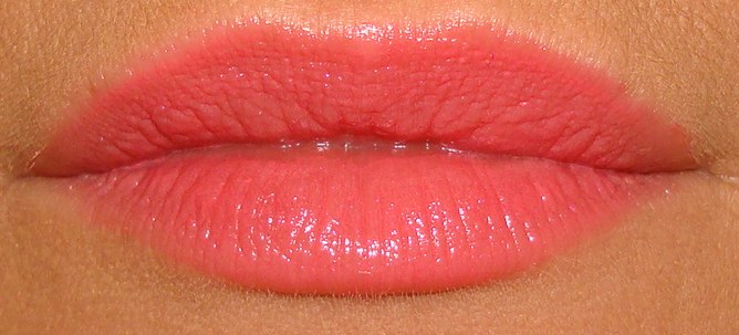 50's Dream Miss Pupa lipstick test (6).JPG