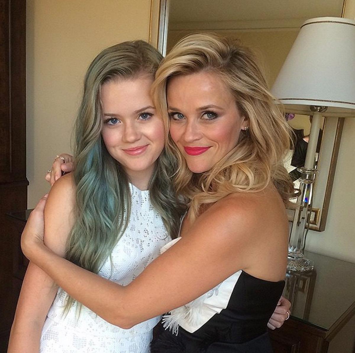 reese-witherspoon-ava-phillippe.jpg