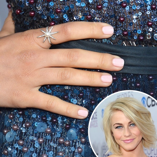 Julianne-Hough-nail.jpg