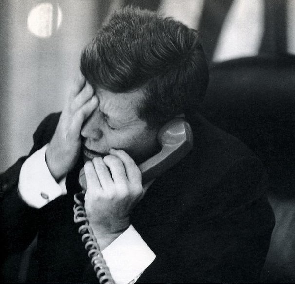 jfk in pain.jpg