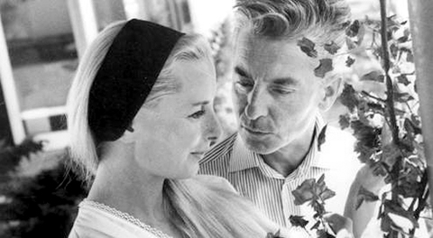 karajan_and_his_wife.jpg