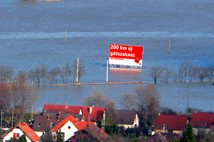 Óriásgát kéne ide, vagy napalm - a magyarországi árvízhelyzetről