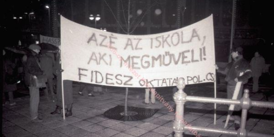 Fidesz_oktataspolitika_1989.png