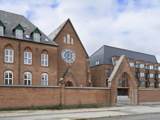 Kolostor újragondolva