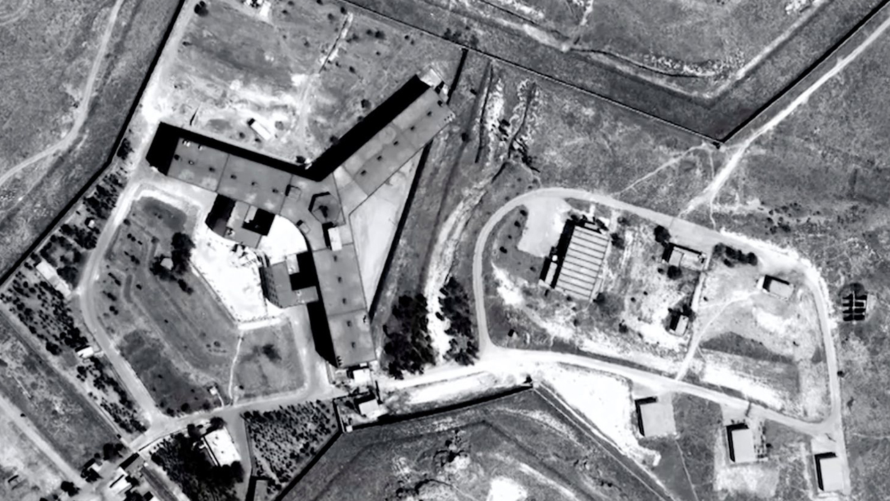 syrian-jail-1.jpg
