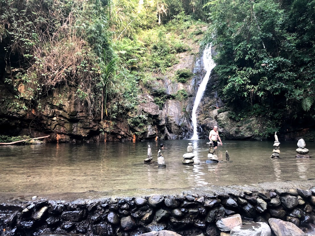 pamauyan_waterfall.jpg