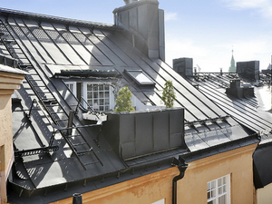 Pazar tetőterek: Stockholm - West Higgins Road 96.
