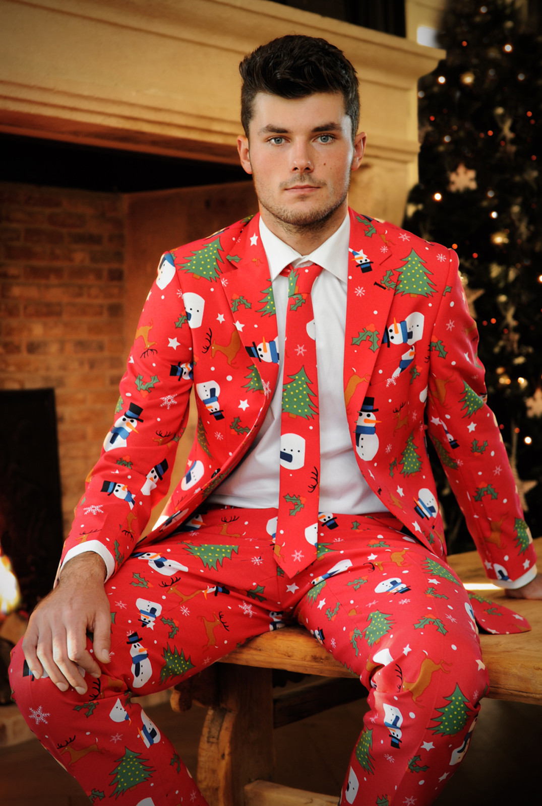 ugly_christmas_suit05.jpg