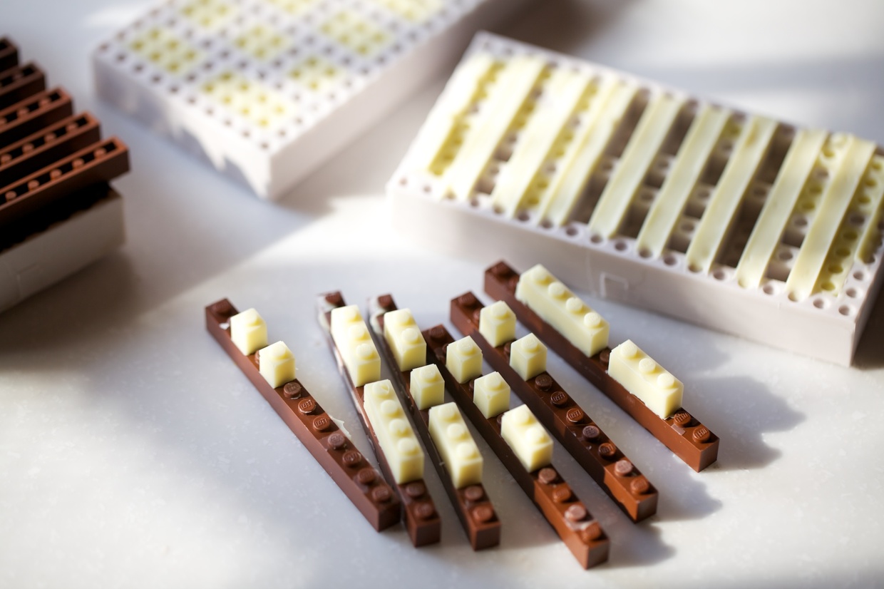 chocolate lego03.jpg