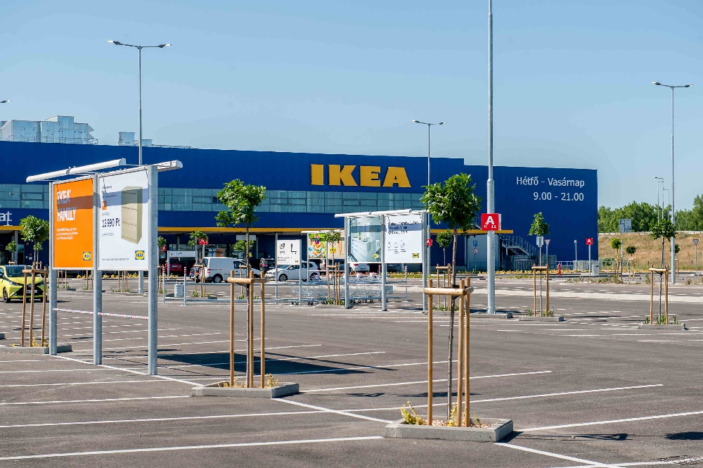 Így készült az új IKEA áruház / X