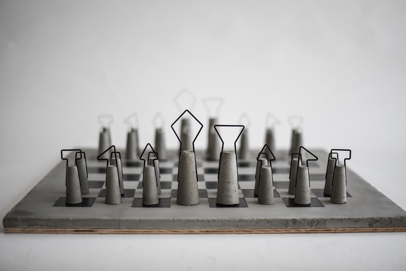 Varázslatosan böszme beton sakk-készlet