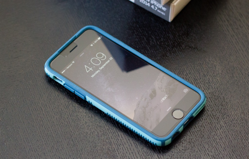 speck_candyshellgrip_iphone6_flat.jpg