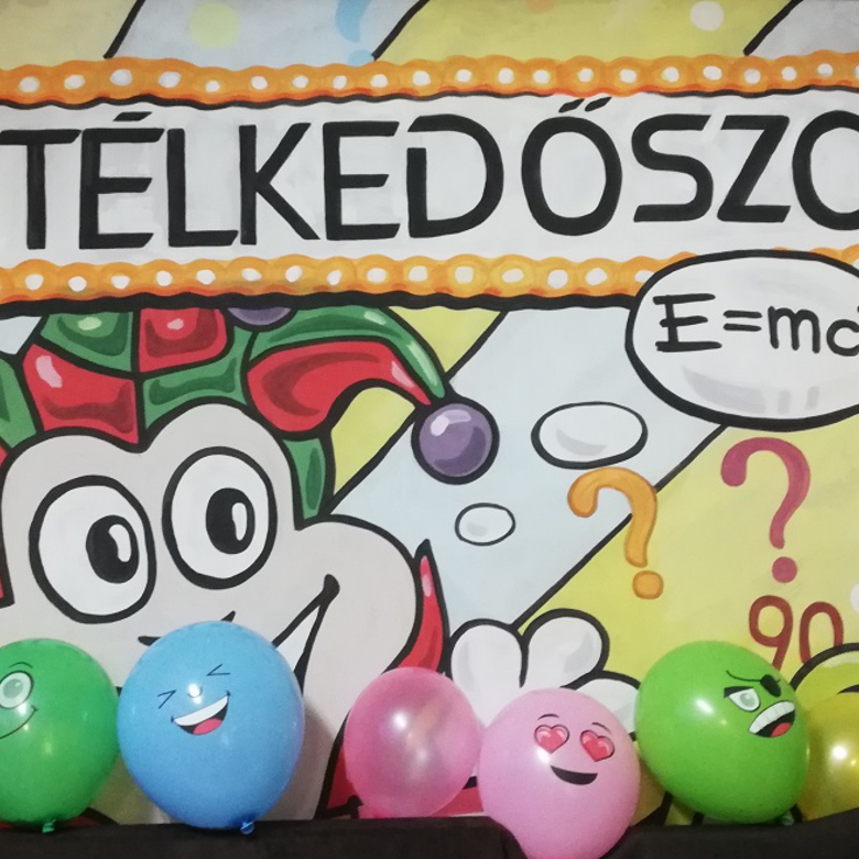 A legjobb csapatépítő programot keressük: teszteltük a Vetélkedőszobát!