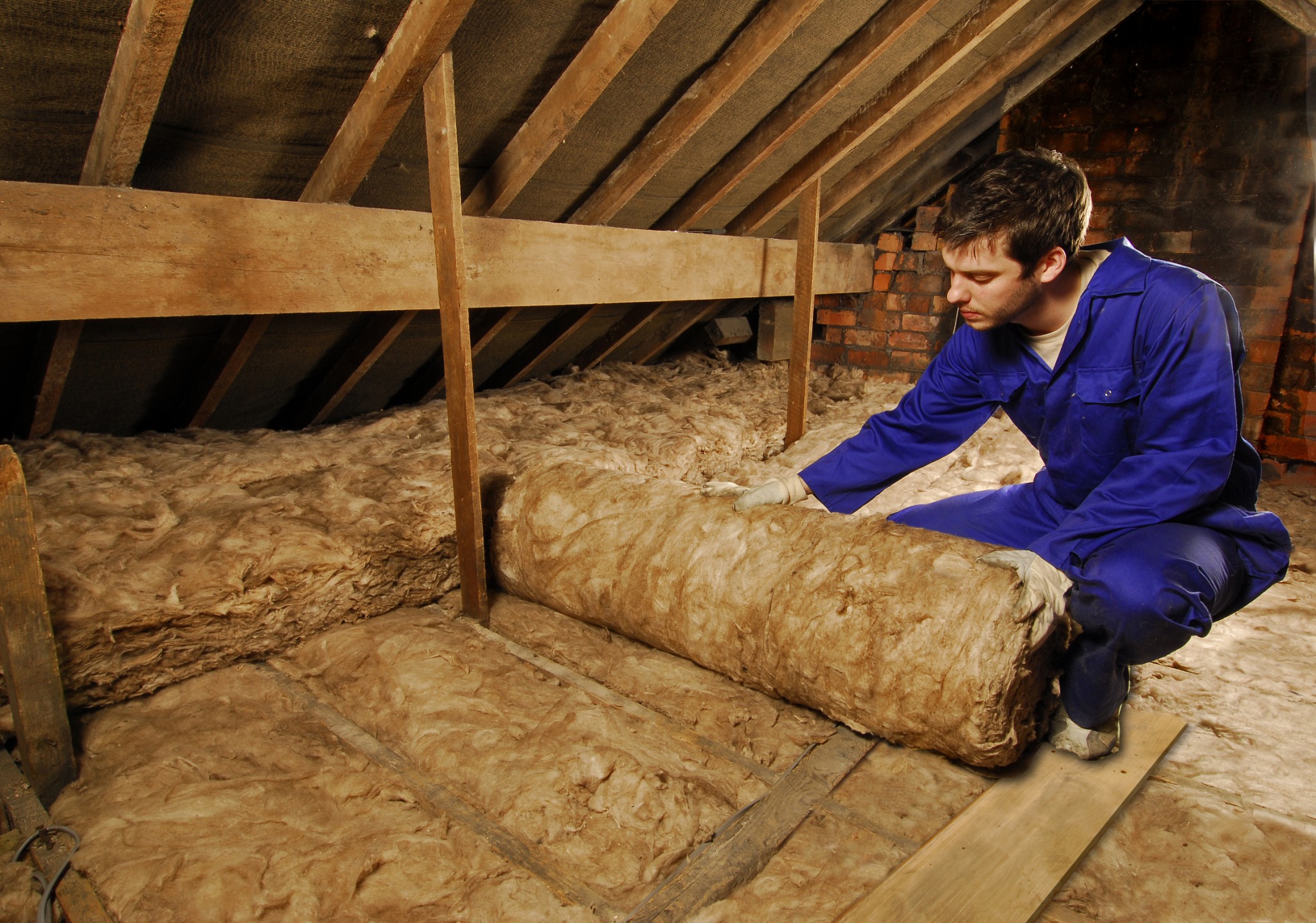 Knauf insulation кровля. Утеплитель Кнауф Insulation. Стекловата Кнауф. Стекловата Кнауф Инсулейшн. Минеральная изоляция Кнауф.