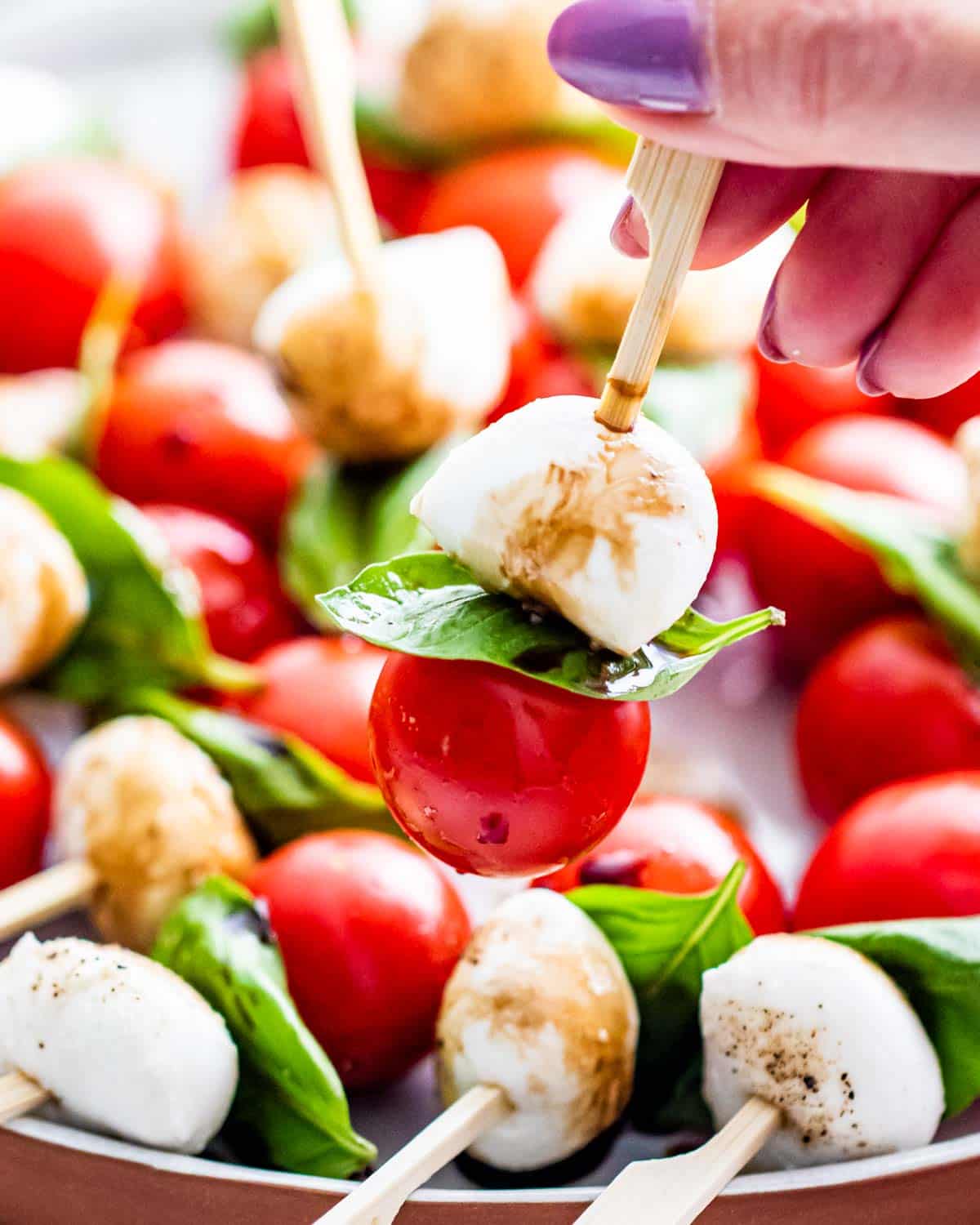 mini-caprese-salad-bites-1-8.jpg