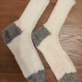 Fehér-szürke zokni