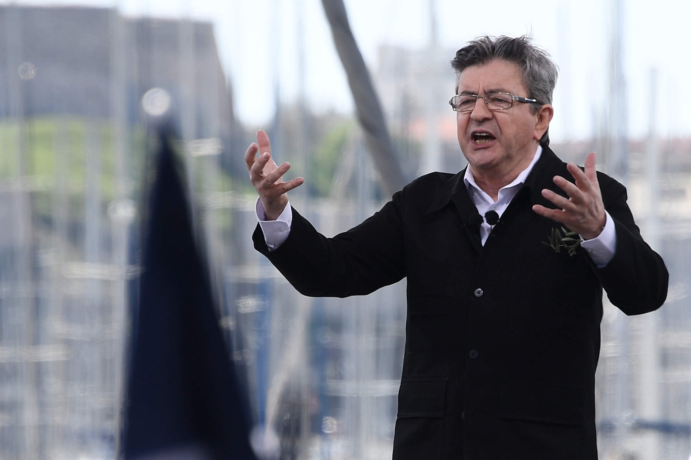 melenchon.jpg