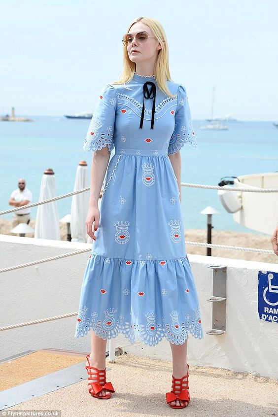 Elle Fanning - Cannes-i Filmfesztivál 2017