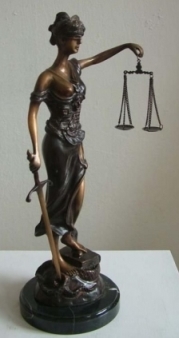 justitia.jpg